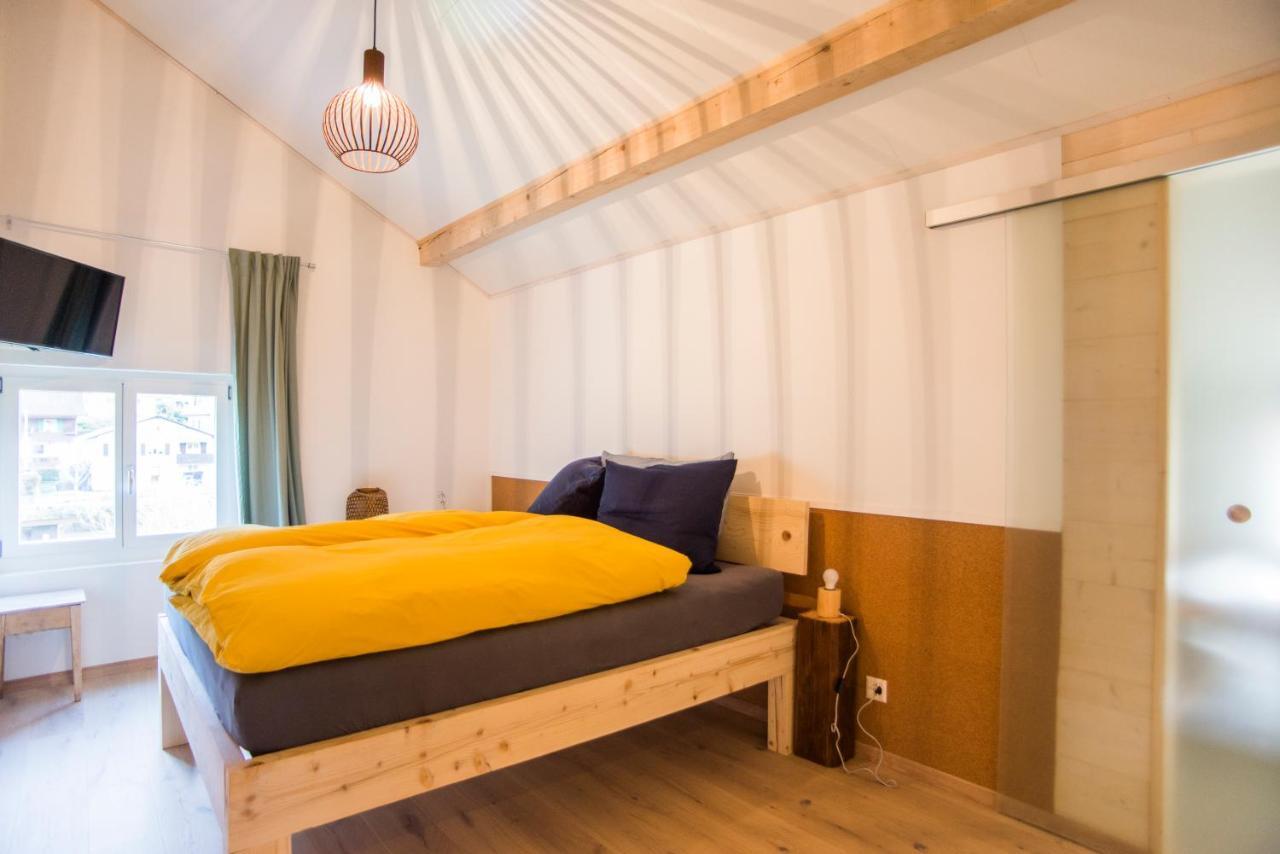 Hotel Bnb Logis Des Saules Saint-Ursanne Exterior foto